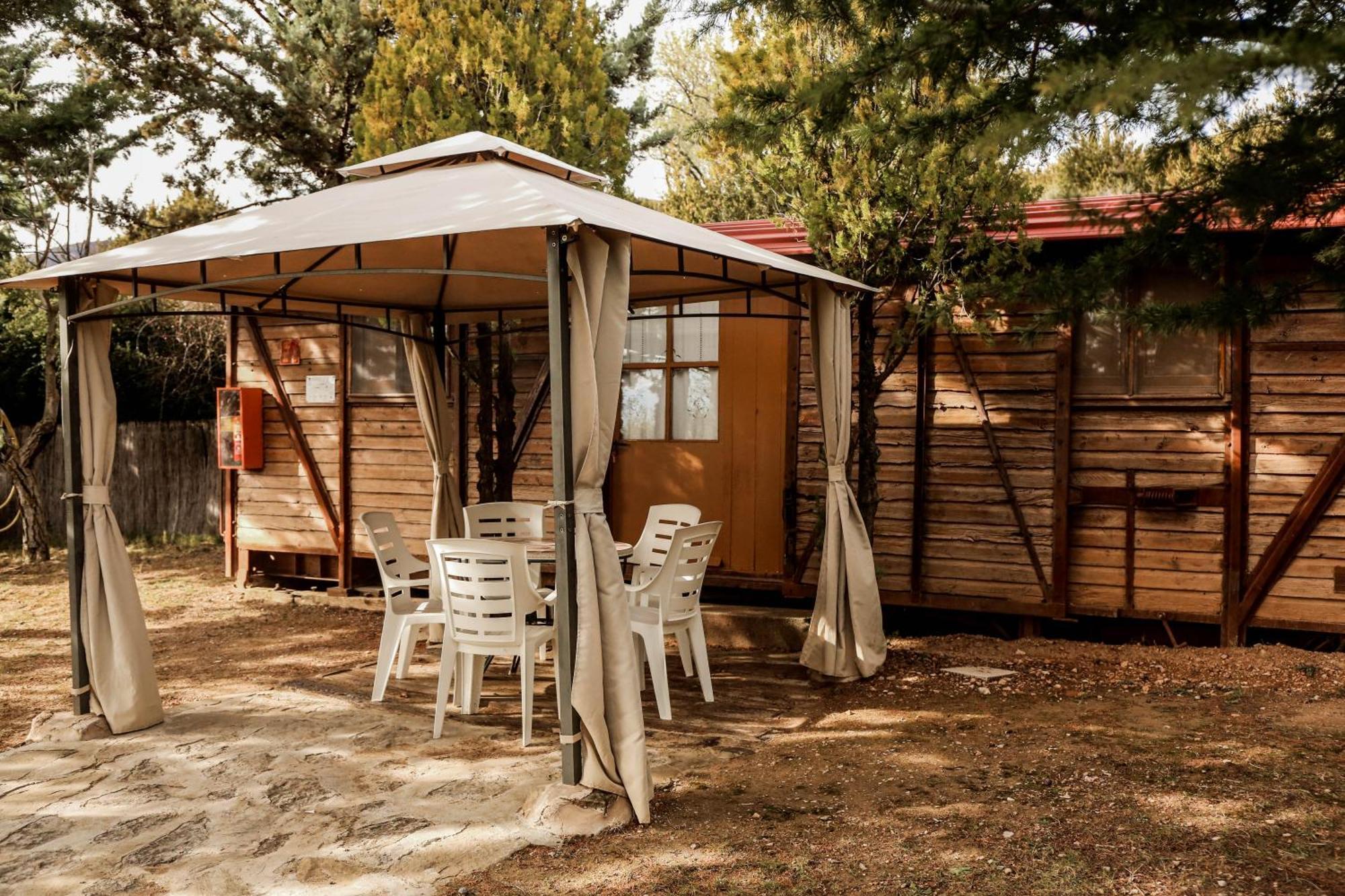 Camping Castillo De Loarre Exteriör bild